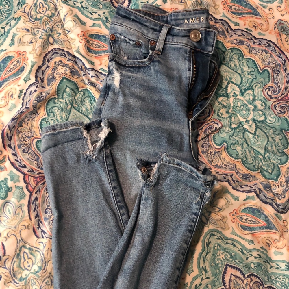 American Eagle ripped jeans